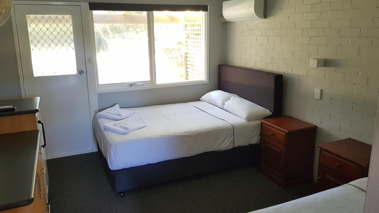 Bateau Bay Hotel 외부 사진